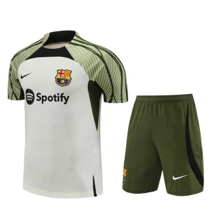 Conjunto Barcelona Treino Camisa/Short Bege Musgo 2024/25